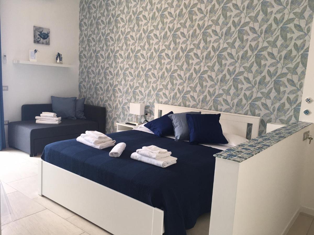 Ferienwohnung La Dimora Delle Sirene Salerno Exterior foto