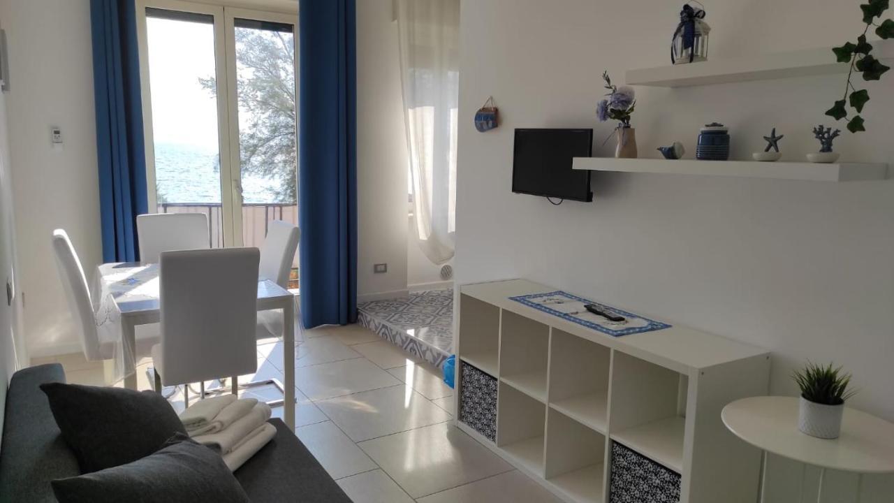 Ferienwohnung La Dimora Delle Sirene Salerno Exterior foto